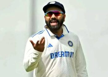 বেঙ্গালুরু টেস্টে ব্যর্থতার দায় নিজের কাঁধে তুলে নিলেন রোহিত শর্মা