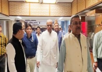 ওয়াকফ সংশোধনী বিলের পূর্ণ সমর্থন করল উত্তরাখণ্ড ওয়াকফ বোর্ড, বিজয়পুরায় ৪৪টি সম্পত্তি ওয়াকফ বোর্ডের নামে রেকর্ড করেছে কর্ণাটকের কংগ্রেস সরকার