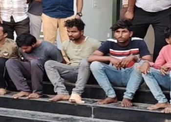 ভাদোদরায় কিশোরীর ২ ধর্ষক মুন্না আব্বাস ও আফতাবের বাড়িতে বুলডোজার চালানোর প্রস্তুতি, সুরাটে কিশোরীকে গর্ভবতী করে চম্পট দিল আরবাজ সিরাজ পাঠান নামে এক যুবক