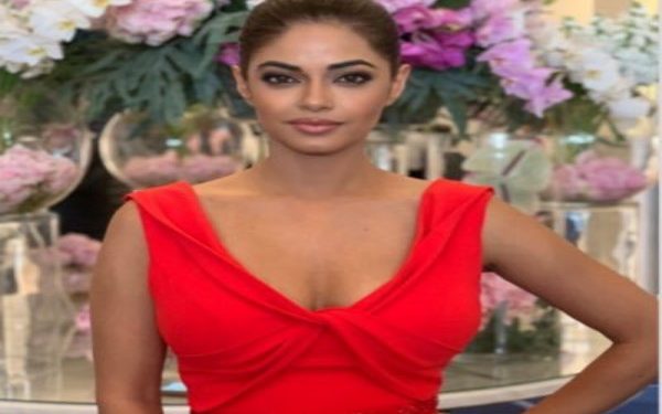 বলিউডে যোগাযোগ না থাকলে কাজ পাওয়া যায় না, প্রতিভা না থাকলেও কাজের অভাব হয় না তারকাদের সন্তানদের : বললেন প্রিয়াঙ্কা চোপড়ার বোন