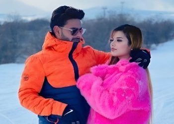 বলিউডের এই অভিনেত্রী হলেন ঋষভ পন্থের গার্লফ্রেন্ড