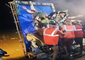 কৃষ্ণনগরে দেবীদুর্গার মূর্তিকে টুকরো টুকরো করে কেটে বিসর্জন, ‘হিন্দু বিরোধী তৃণমূল পরিচালিত পুরসভা’কে ধিক্কার জানালেন শুভেন্দু অধিকারী