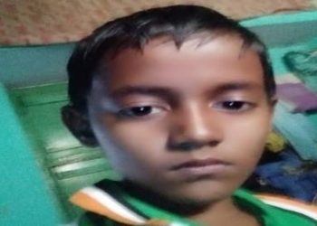 মঙ্গলকোট : মা বকাঝকা করায় অভিমানে আত্মঘাতী পঞ্চম শ্রেণীর ছাত্র