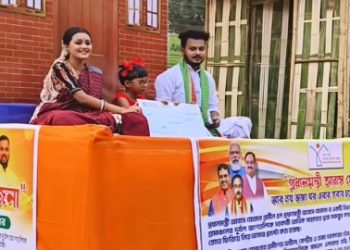 যারা ভুয়ো নথি দিয়ে প্রধানমন্ত্রী আবাস যোজনার সুবিধা নিচ্ছেন, সাবধান ! টাকা ফেরতসহ জেলের হাওয়া খেতে হবে