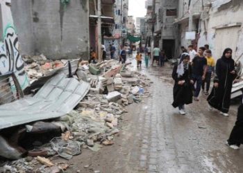 গাজায় ইসরায়েলি বিমান হামলায় অন্তত ৩৭ জন নিহত হয়েছে