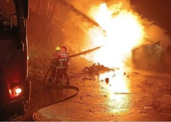 নাইজেরিয়ায় জ্বালানি ট্যাঙ্কার বিস্ফোরণে মৃত ১৪৭