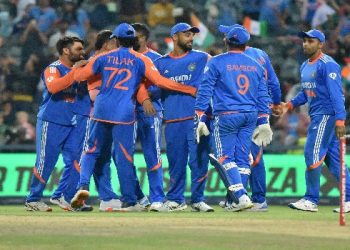 চতুর্থ টি-২০ ম্যাচে দক্ষিণ আফ্রিকার বিরুদ্ধে ১৩৫ রানে জয়ী ভারত ; ৩-১ সিরিজে জিতলো সুর্যকুমাররা