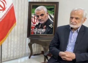 অস্তিত্ব হুমকির মুখে পড়লে পারমাণবিক অস্ত্র তৈরি করবে বলে হুমকি দিল ইরান