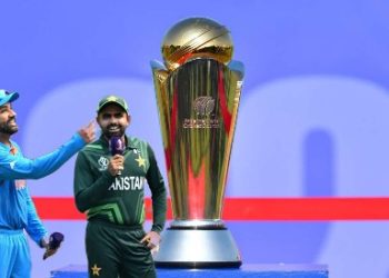 পাকিস্তান চ্যাম্পিয়ন্স ট্রফিতে হাইব্রিড মডেলে রাজি, তবে তারাও ভারতে খেলবে না এবং বেশি টাকা দেওয়ার দাবি করেছে