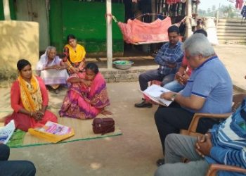 অসহায় মহিলা টোটো চালকের পাশে দাঁড়ালেন ভাতারের তৃণমূল নেতৃত্বসহ বহু সহৃদয় মানুষ