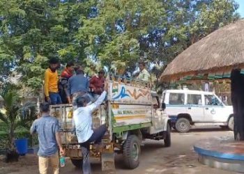 ভাতারে চারচাকা গাড়ির চাকায় পিষ্ট হয়ে প্রৌঢ়ার মৃত্যু