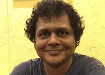 দিল্লিতে পূজো বন্ধ করে দিল তৃণমূল কংগ্রেসের রাজ্যসভার সাংসদ সাকেত গোখলে