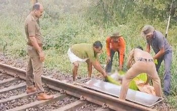 কেরলে ট্রেনের ধাক্কায় চার শ্রমিকের মৃত্যু