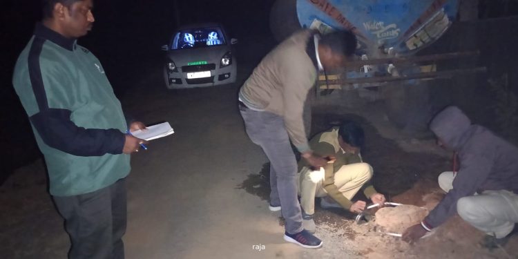 ‘এইদিন’-এর খবরের জের,অনুমতি ছাড়া গাছ কাটার খবর প্রকাশিত হতেই নড়েচড়ে বসল প্রশাসন