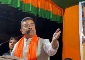 যতক্ষণ ওরা ৫০ শতাংশের নিচে আছে ততক্ষণ সংবিধান ও সেকুলারিজম, কিন্তু ৫০ পেরিয়ে গেলেই….: রাজ্যের হিন্দুদের সতর্ক করে দিলেন শুভেন্দু অধিকারী