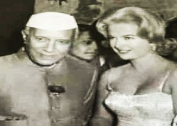 জম্মু-কাশ্মীর পাকিস্তানের হাতে তুলে দিতে চেয়েছিলেন নেহেরু, মার্কিন কূটনীতিককে জানিয়েছিলেন মনের কথা