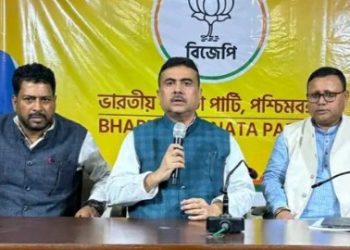 বাংলাদেশের হিন্দু নির্যাতন নিয়ে সোশ্যাল মিডিয়ায় “ভূয়ো” ভিডিও ছড়াচ্ছে বলে দাবি করলেন মমতা, শুভেন্দুর পালটা প্রতিক্রিয়া : ‘মমতা ব্যানার্জি নিজে মৌলবাদের সমর্থক’