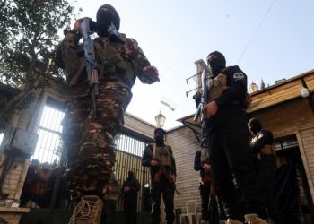 নতুন সিরিয়ান সরকার ও বাশার বাহিনীর সংঘর্ষে অন্তত ১৪ নিরাপত্তা বাহিনীর মৃত্যু