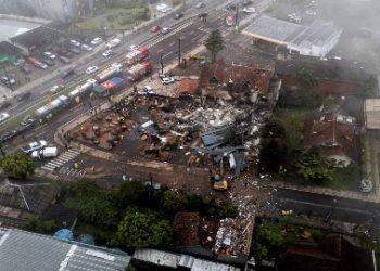 ব্রাজিলের গ্রামাদো শহরে বিমান বিধ্বস্ত হয়ে অন্তত ১০ জনের মৃত্যু, আহত ১৭