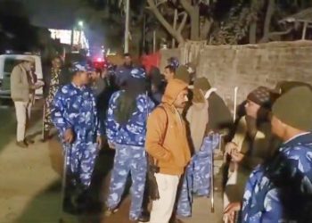 বিহারের দারভাঙ্গায় হিন্দুদের ধর্মীয় শোভাযাত্রার উপর মসজিদ থেকে পাথরবাজি