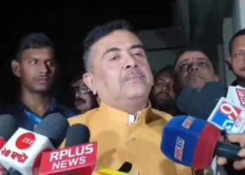 আগে ইউনূস সমর্থক সিদ্দিকুল্লাকে সরান, রোহিঙ্গা মুসলিমদের লালন পালন বন্ধ করুন : মমতার ‘ভুঁতি চুষব নাকি’ মন্তব্যের প্রতিক্রিয়া শুভেন্দুর