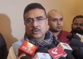 এখন তো মাত্র ৪৬ টা এমএলএ, যে দিন ওদের ১০০ টার ওপরে হবে সেদিন পিসি-ভাইপোর কোন জায়গা থাকবে না : ফিরহাদের ‘ভয়ংকর কথাবার্তা’র প্রতিক্রিয়ায় বললেন শুভেন্দু অধিকারী