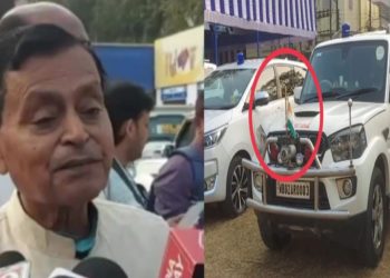 রাষ্ট্রীয় শোকের মাঝে গাড়িতে জাতীয় পতাকা কেন ? প্রশ্ন শুনেই তেলেবেগুনে জ্বলে উঠলেন রাজ্যের মন্ত্রী স্বপন দেবনাথ