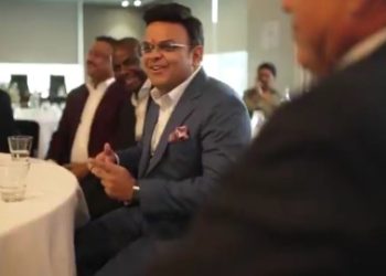 পাকিস্তানের হাতে ললিপপ ধরিয়ে দিয়েছে আইসিসি : দাবি প্রাক্তন পাকিস্তানি ক্রিকেটারের