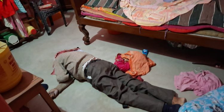 দেহ উদ্ধারের ২ ঘন্টার মধ্যে ভাতারে বৃদ্ধ দম্পতি খুনের কিনারা করল পূর্ব বর্ধমান জেলা পুলিশ, দুই সন্তানসহ গ্রেফতার আত্মীয়া মহিলা