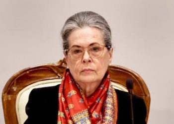 “রহস্যময়ী চরিত্র” সোনিয়া গান্ধীর ভারতীয় গুপ্তচর সংস্থার উপর কখনো ভরসা করেননি, কিন্তু কেন ? জানুন রাজীব গান্ধীর ইতালিয় স্ত্রীর অজানা বহু কাহিনী সম্পর্কে