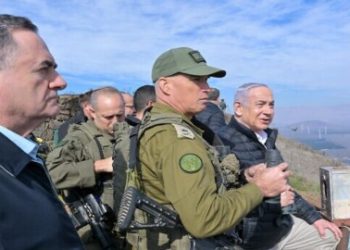 দামেস্কে সিরিয়ার সেনাবাহিনীর অবস্থানে হামলা চালিয়েছে ইসরাইল