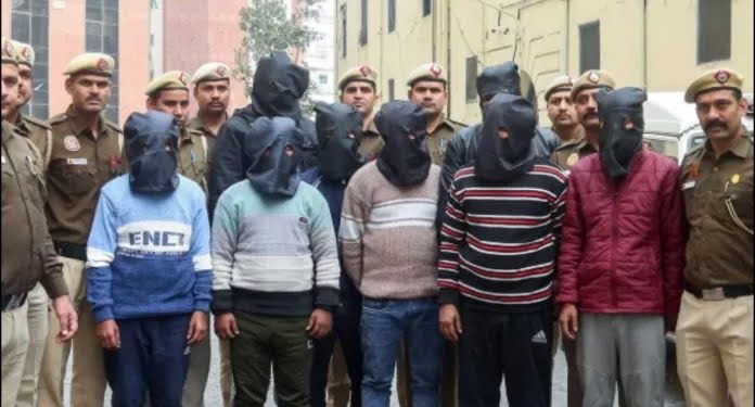 ভারতে ব্যাপক হারে ঢুকছে বাংলাদেশি অনুপ্রবেশকারী,মহারাষ্ট্রে ১৭, আসামে ২২ বাংলাদেশী মুসলিম গ্রেফতার