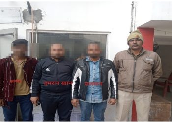 টাক মাথায় চুল গজানোর ওষুধ বিক্রি করা সালমান, ইমরান নিজেও টাকি, পাকড়াও করল মিরাট পুলিশ