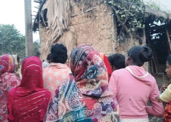 ডালপালার জ্বালানিতে উনানে রান্না করার সময় মায়ের শাড়িতে আগুন ধরে ৯ মাসের শিশুকন্যার মৃত্যু, গুরুতর অগ্নিদগ্ধ বধূ