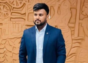 খুলনা বিশ্ববিদ্যালয়ের হিন্দু পড়ুয়াকে প্রকাশ্যে গুলি করে খুন