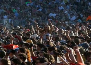 ইংরাজি নতুন বছরে বিশ্বের জনসংখ্যা পৌঁছে গেল ৮০৯ কোটিতে