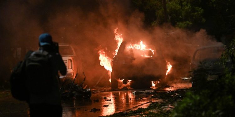 বেলুচিস্তানে আত্মঘাতী হামলায় আট পাকিস্তানি সেনা নিহত, আহত ৩১