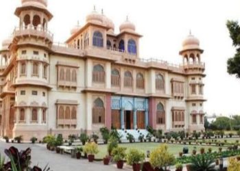 বোন ফাতিমার লোভ চরিতার্থ করতে ঘনিষ্ঠ বন্ধু মোহতা শেঠের প্রাসাদ কেড়ে নিয়েছিল মহম্মদ আলি জিন্না, জানুন জিন্নার সেই বিশ্বাসঘাতকতার কাহিনী