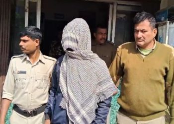 বীরভূম : ব্যাগ ভর্তি সোনা ছিনতাইকারী দলের মূল পান্ডা শেখ রঞ্জু পুলিশের জালে