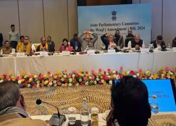 ওয়াকফ বিলে ১৪টি পরিবর্তন অনুমোদন করেছে যৌথ সংসদীয় কমিটি