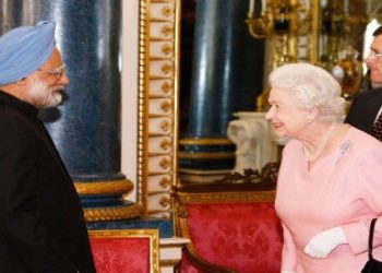 ‘ক্লাব অফ রোম’-এর সদস্যপদ থেকে প্রধানমন্ত্রী পদে উত্তরণ : মনমোহন সিংয়ের উত্থানের কাহিনীতে শুধুই গান্ধী-নেহেরু পরিবারের অদৃশ্য হাত কাজ করেছে