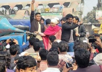 ভারতের দাদাগিরি আর চলবে না: বললো হাসিনাকে উৎখাত করা জঙ্গি ছাত্র গোষ্ঠীর আহ্বায়ক হাসনাত আব্দুল্লাহ