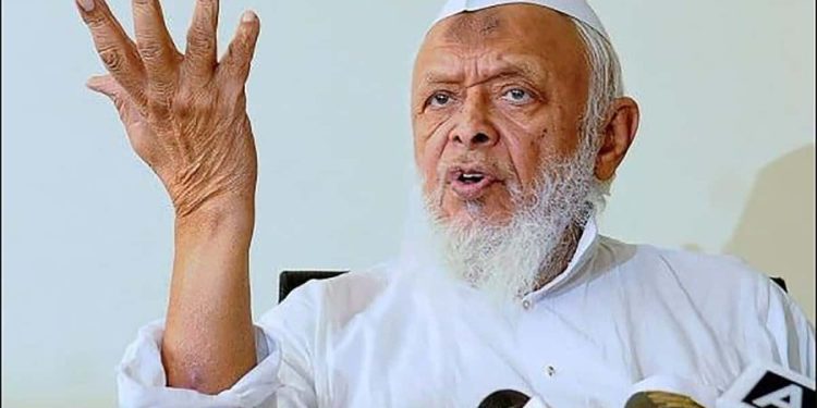 ইউসিসি ‘ধর্মবিরোধী’, শরিয়া শাসনকেই মেনে চলবে ‘উত্তরাখণ্ডে মুসলিমরা, জমিয়ত-উলেমা-ই-হিন্দ আদালতে যাবে বলে জানালেন মাওলানা মাদানী