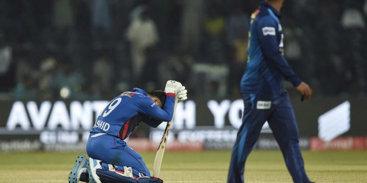 দক্ষিণ আফ্রিকাকে আফগানিস্তান ক্রিকেট দল বয়কটের আহ্বান জানিয়েছেন প্রবীণ বর্ণবাদ বিরোধী কর্মী