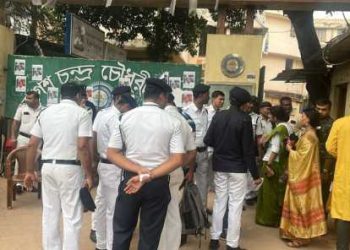 ‘ওপার বাংলা আর এপার বাংলাকে মিলিয়ে দিলেন মুহাম্মদ ইউনূস ও মমতা ব্যানার্জি’