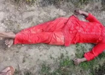 বাংলাদেশের পিরোজপুরে সিঁধ কেটে ঘরে ঢুকে হিন্দু বৃদ্ধাকে হাত-পা বেঁধে খুন, হিন্দু কিশোরীর গলা কাটা লাশ উদ্ধার