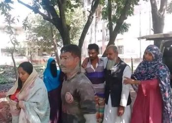 বাংলাদেশের সাতক্ষীরায় রাস্তা নিয়ে বিবাদের জেরে মহিলাসহ ৭ হিন্দুর উপর মারাত্মক হামলা 