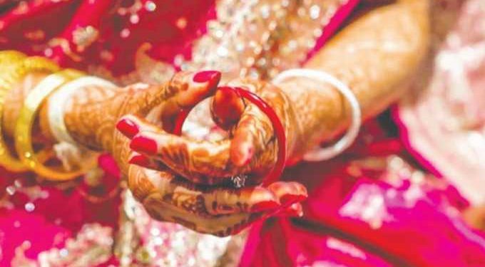 বালিকা বধূর মাধ্যমিক পরীক্ষা দেওয়ার খবর ফাঁস হতেই তোলপাড় প্রশাসনে, শুরু তদন্ত