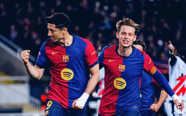 রায়ো ভায়েকানোকে পেনাল্টিতে জিতে লা লিগার শীর্ষে বার্সেলোনা