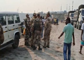 সিয়ারসোলে খোলামুখ খনিতে পড়ে এক যুবকের মৃত্যু